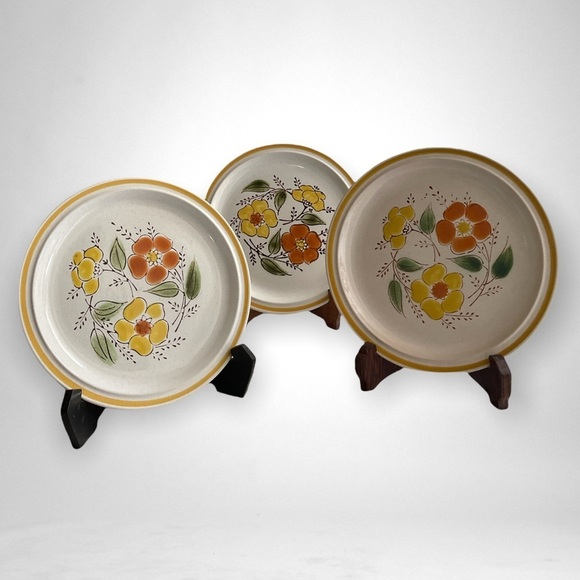 Charmcraft Interlude Stoneware Dinner Plate 10.5" Floral Japan Set Of 3 - Picture 7 of 11